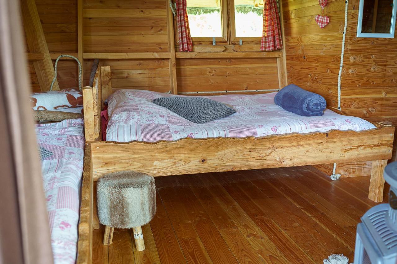 Cabane Perchee Dans Les Arbres Saint-Hilaire-en-Morvan المظهر الخارجي الصورة